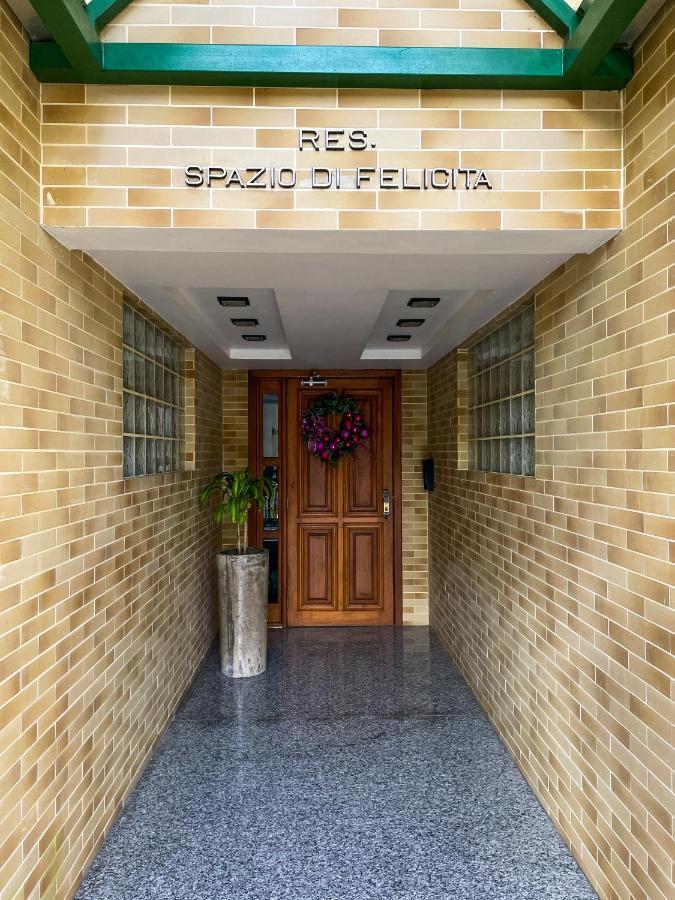 Apartamento Apto 3 Quartos Centro *